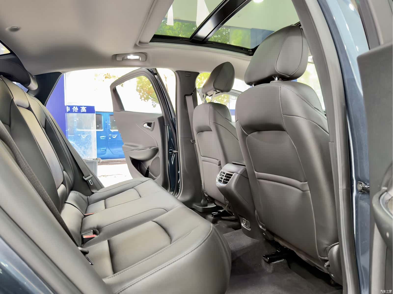 Chevrolet XL, 2023 15