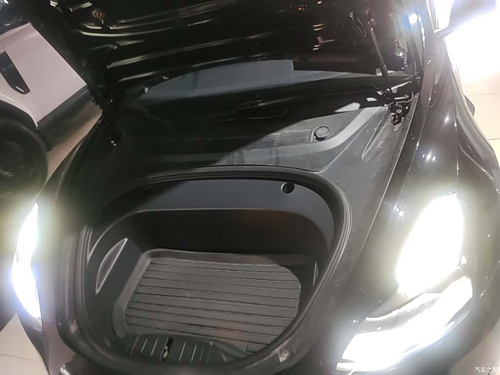 Tesla Model 3, 2023 20