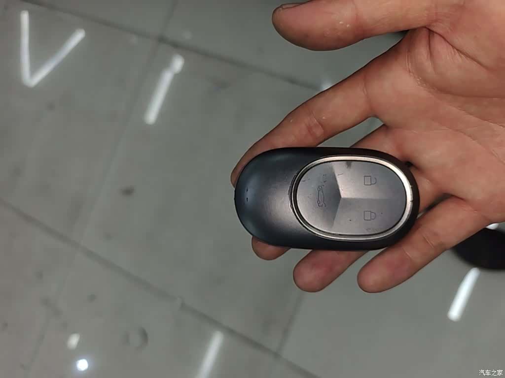 NIO ES8, 2023 9