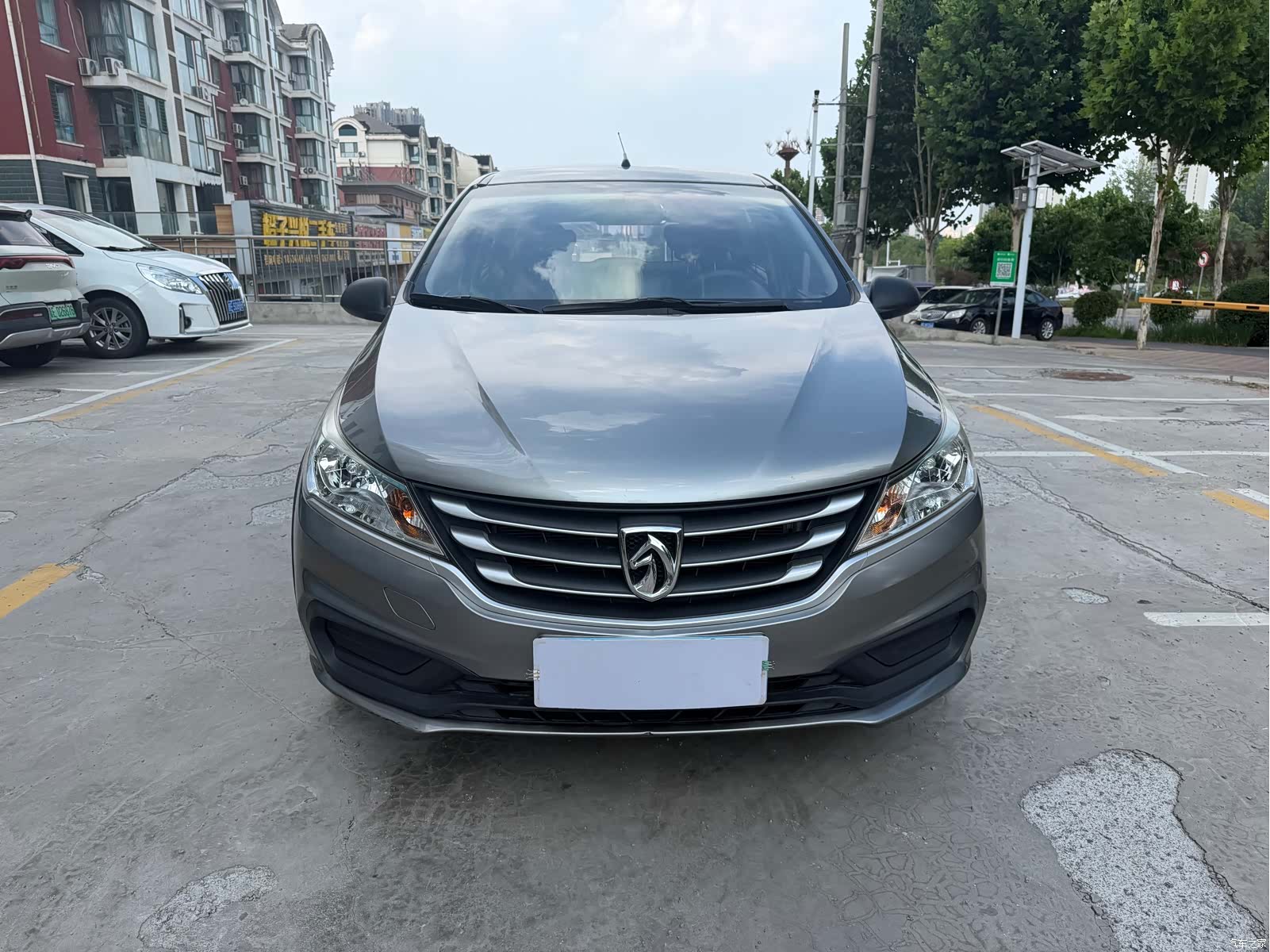 Wuling 310W, 2018 2