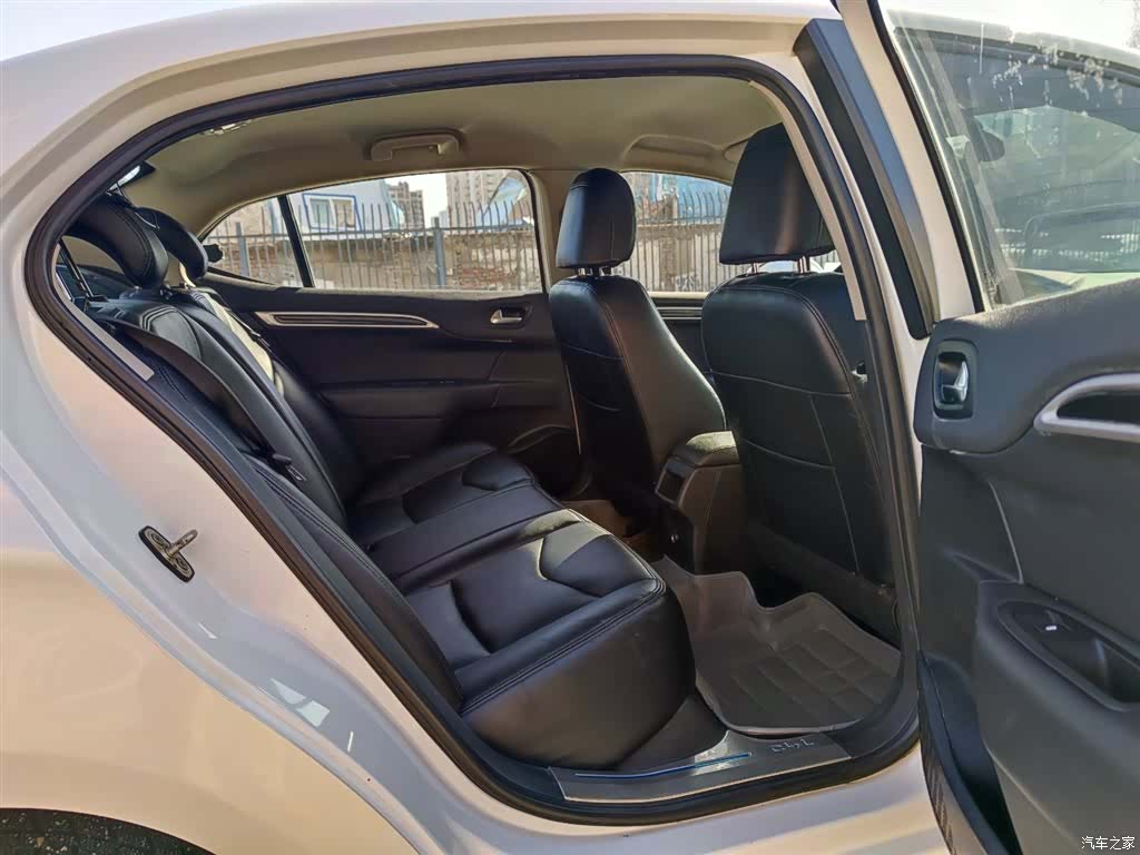 Citroen C4, 2015 11