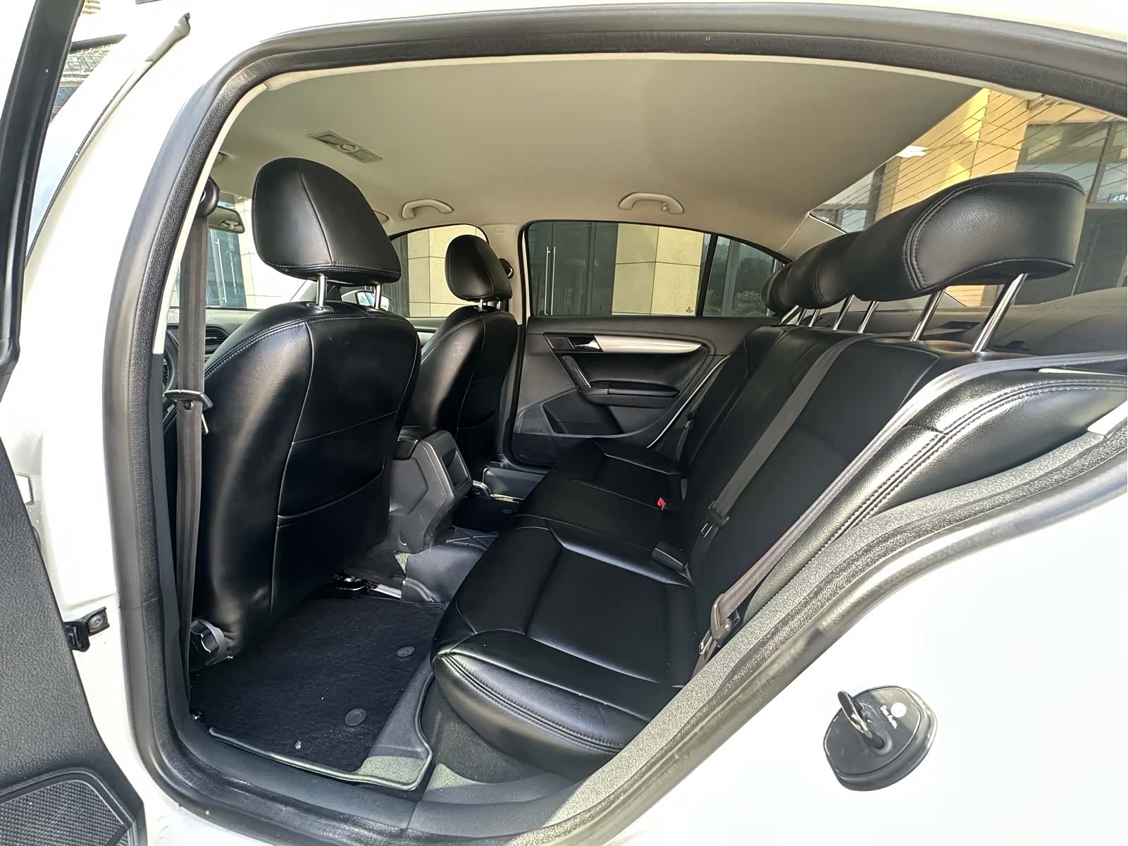 Volkswagen Lavida, 2014 15