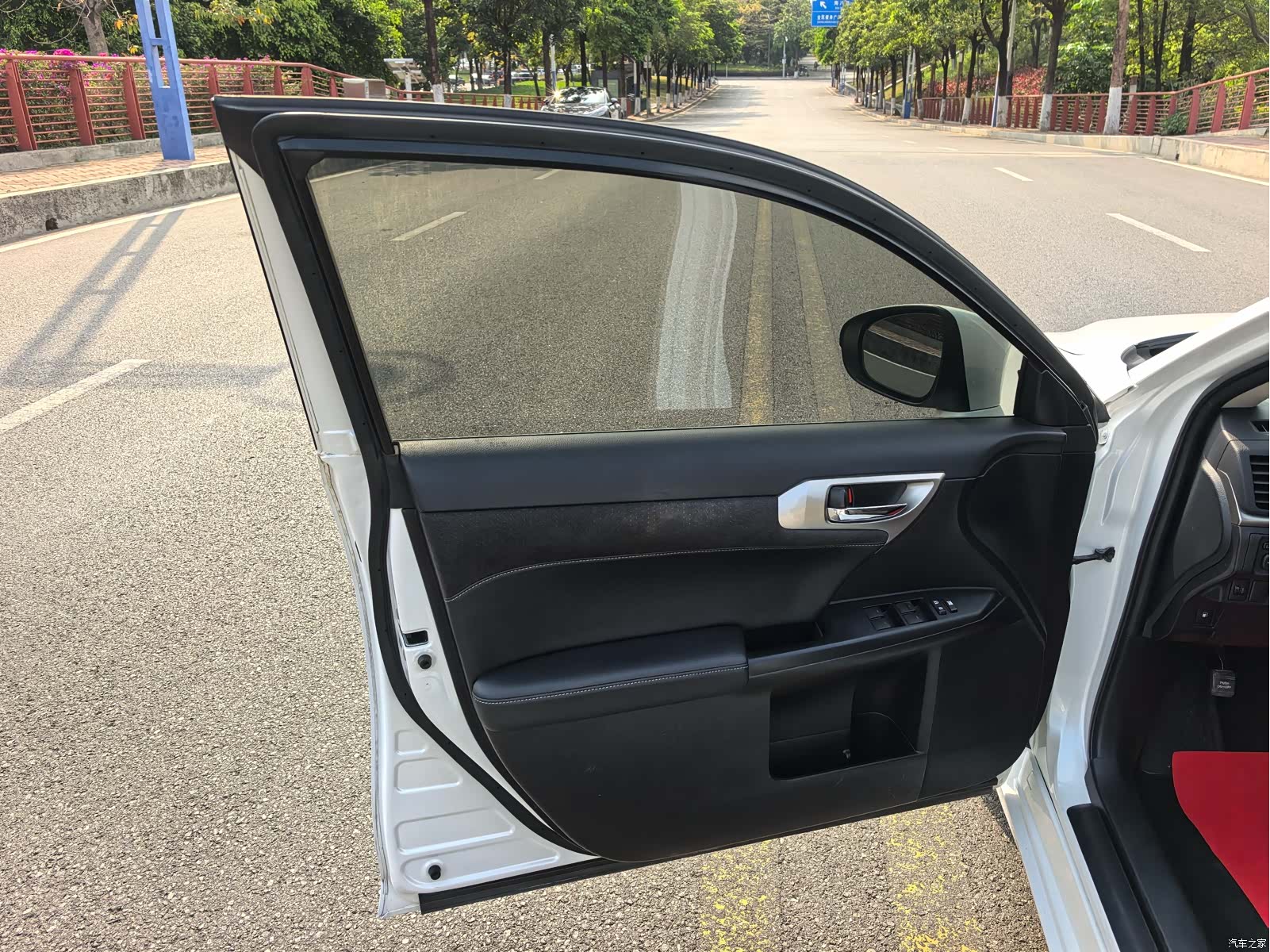 Lexus CT, 2015 13