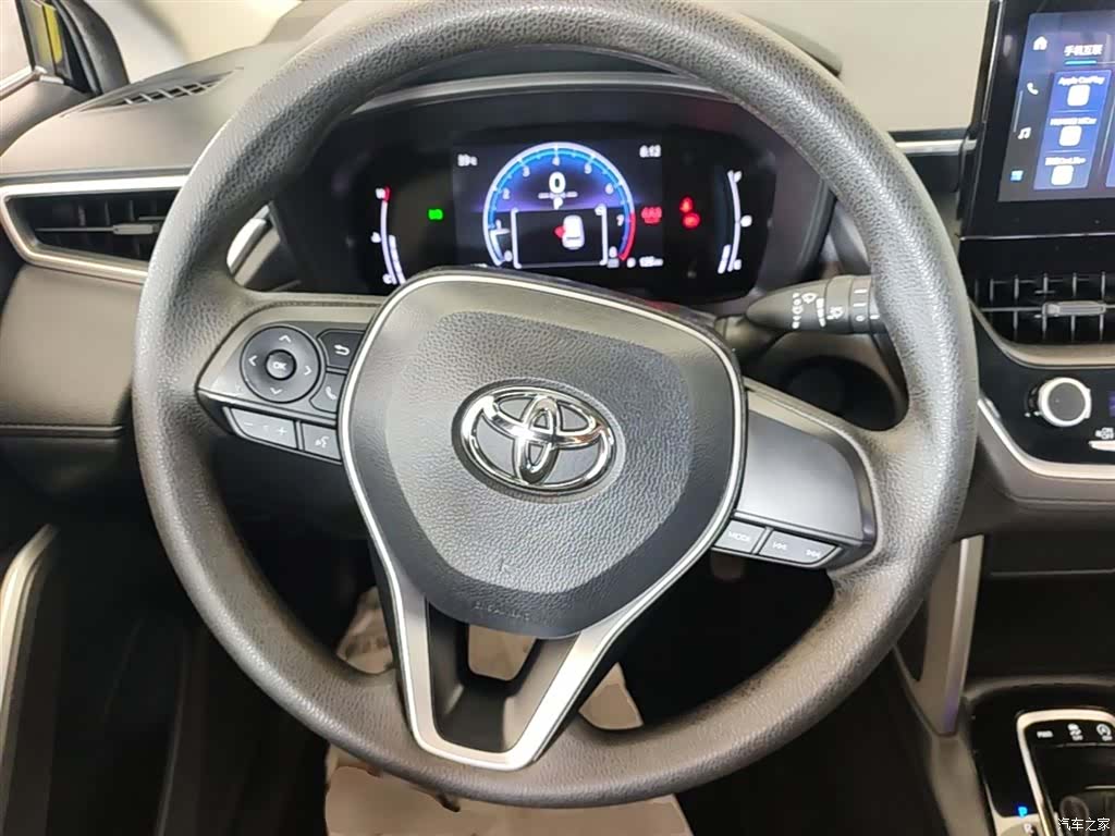 Toyota Frontlander, 2024 11