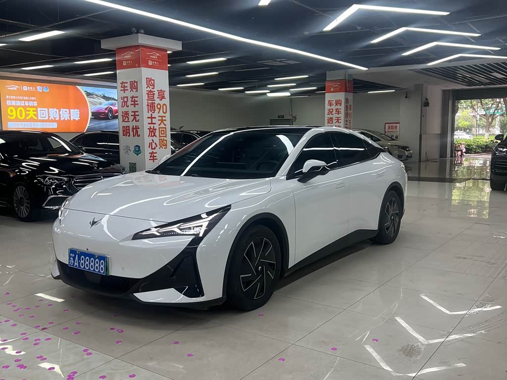 Arcfox S5