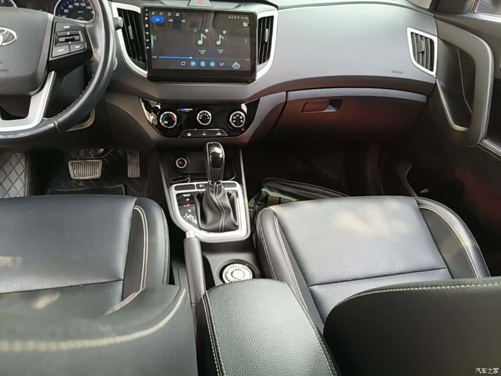 Hyundai ix25, 2018 14