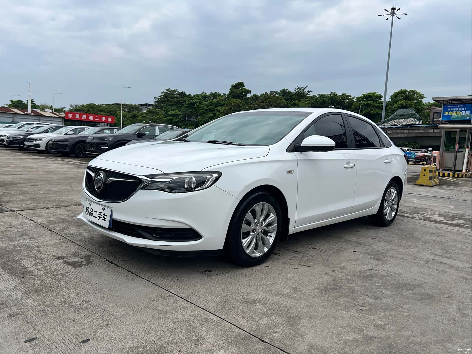 Buick V