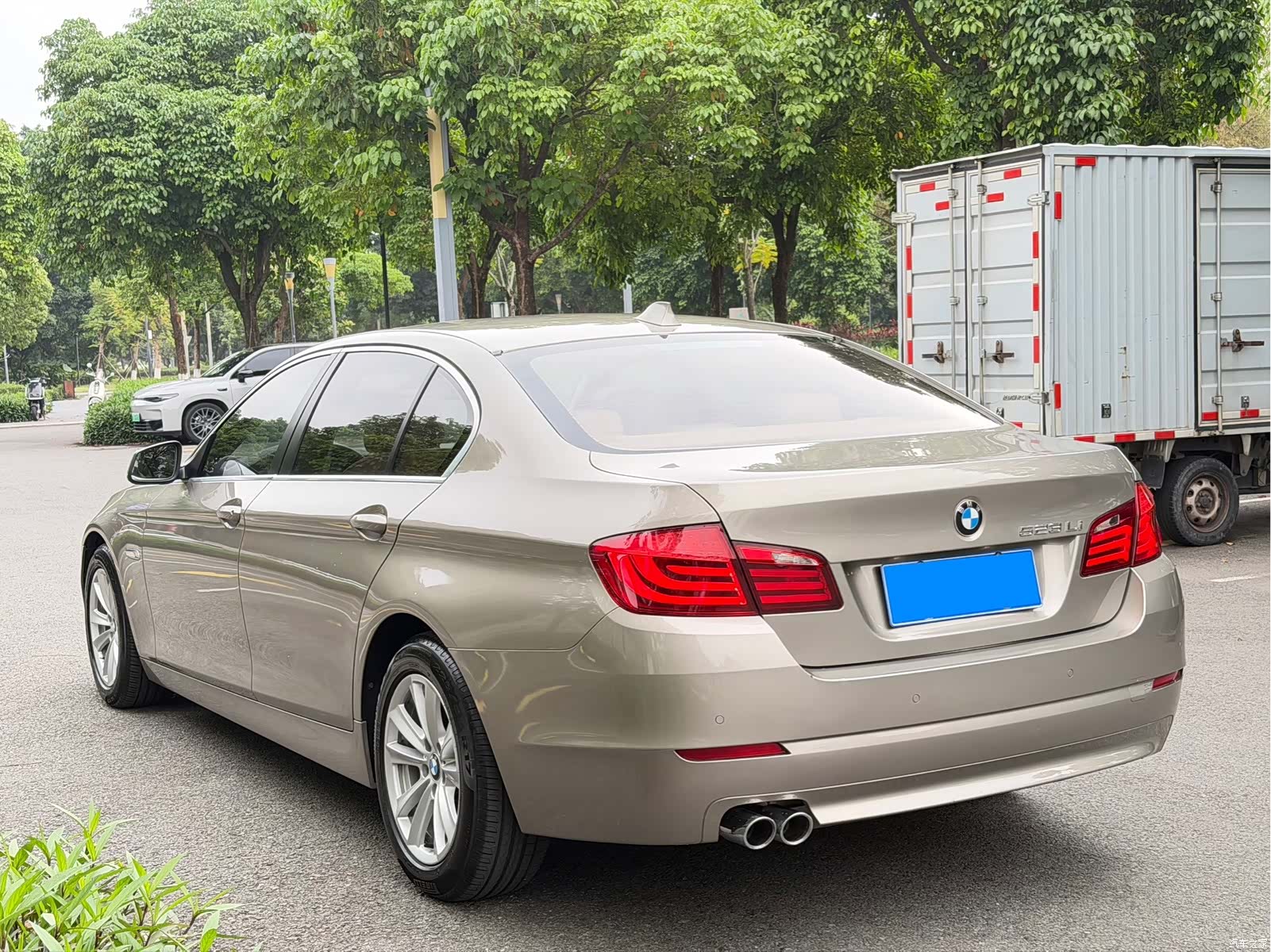 BMW 5 Series, 2010 6