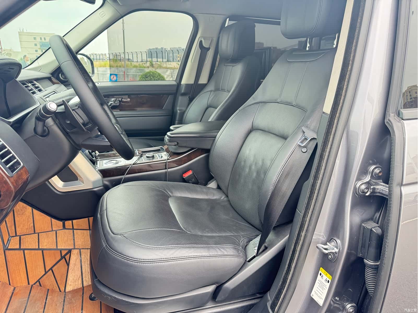 Land Rover Range Rover, 2020 14