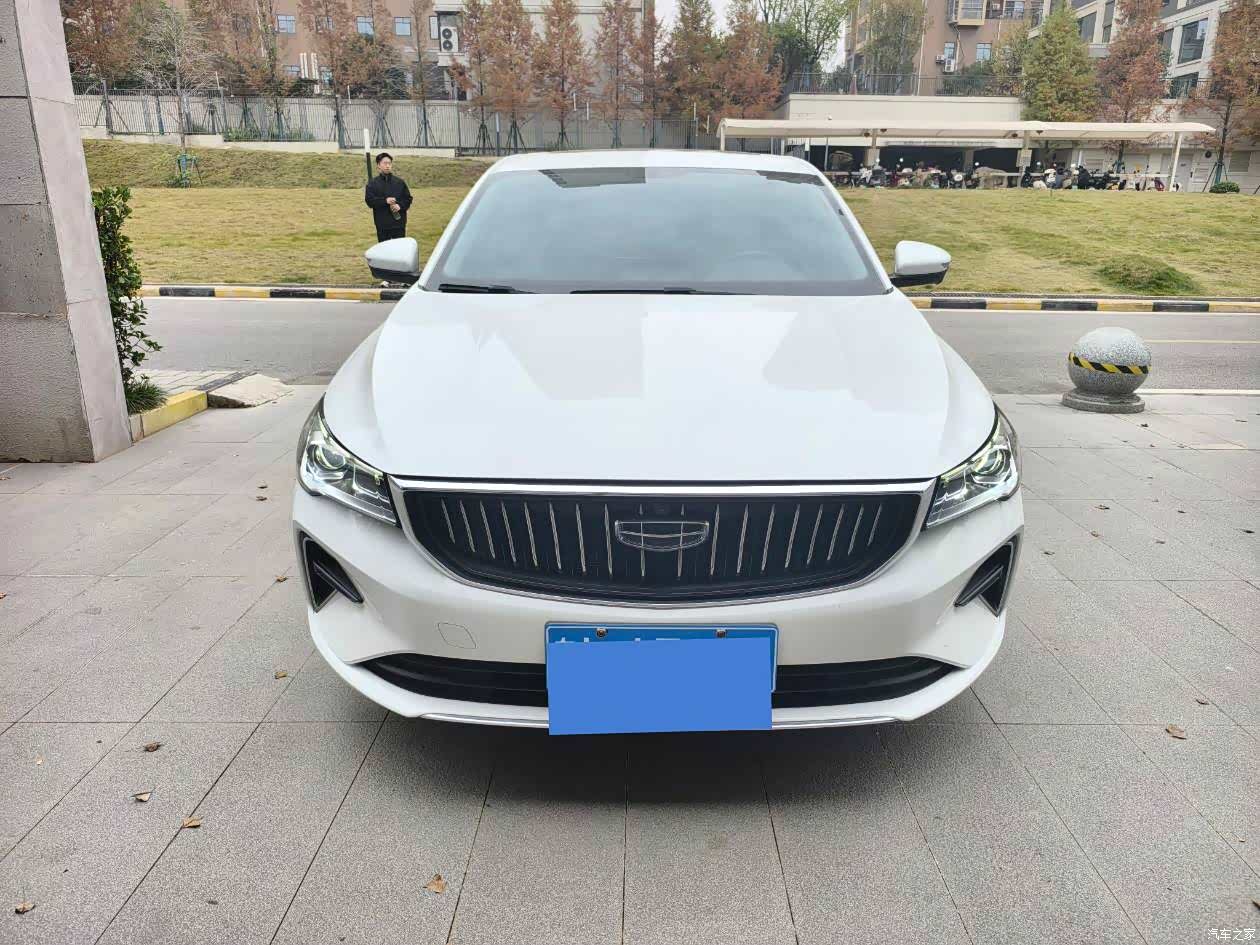Geely Emgrand, 2022 2