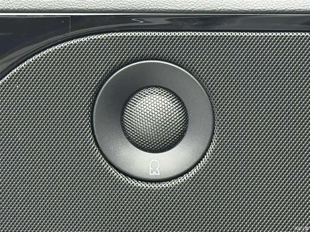 Lincoln Aviator, 2024 16