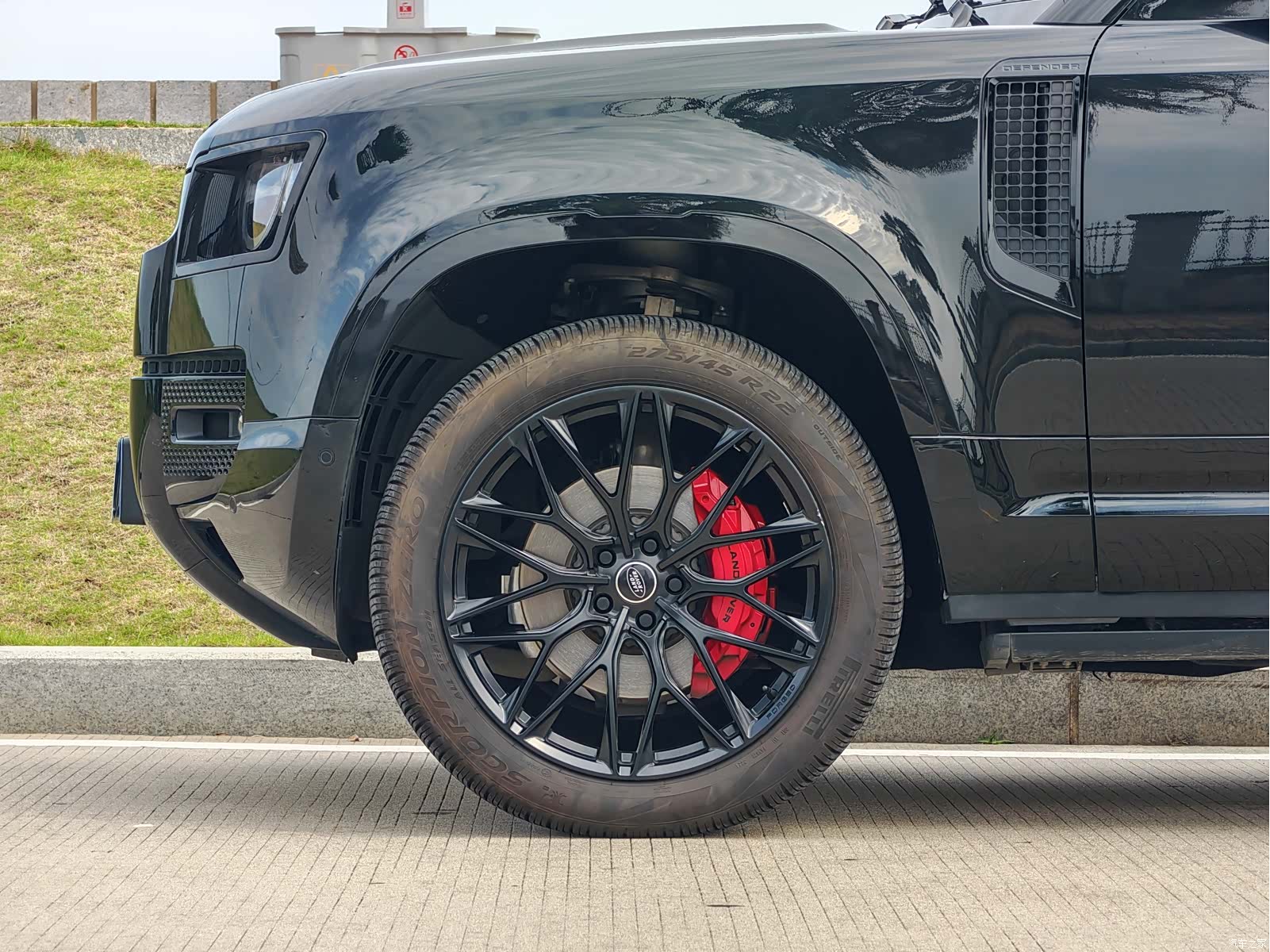 Land Rover Defender, 2023 7