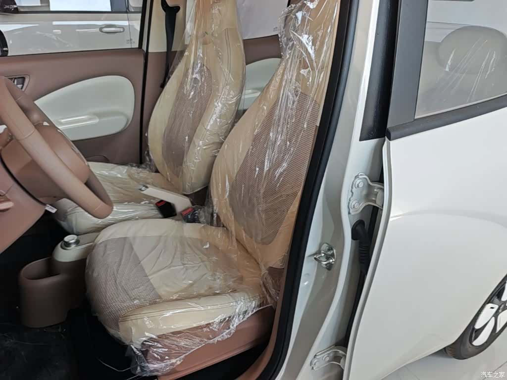 Wuling MINIEV, 2026 15