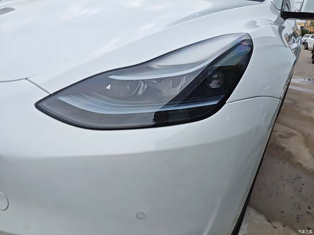 Tesla Model Y, 2023 24