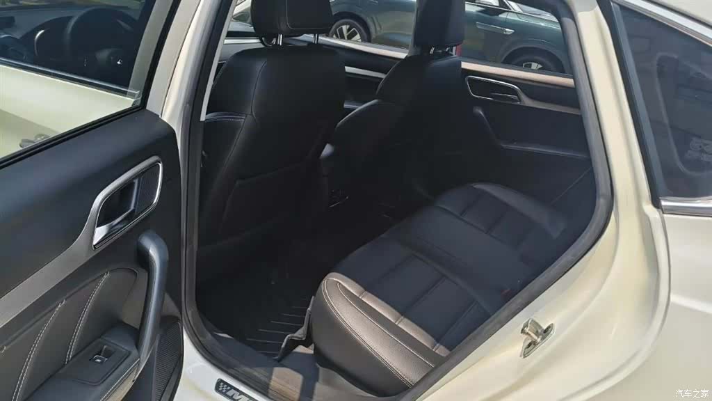 MG 6, 2019 3