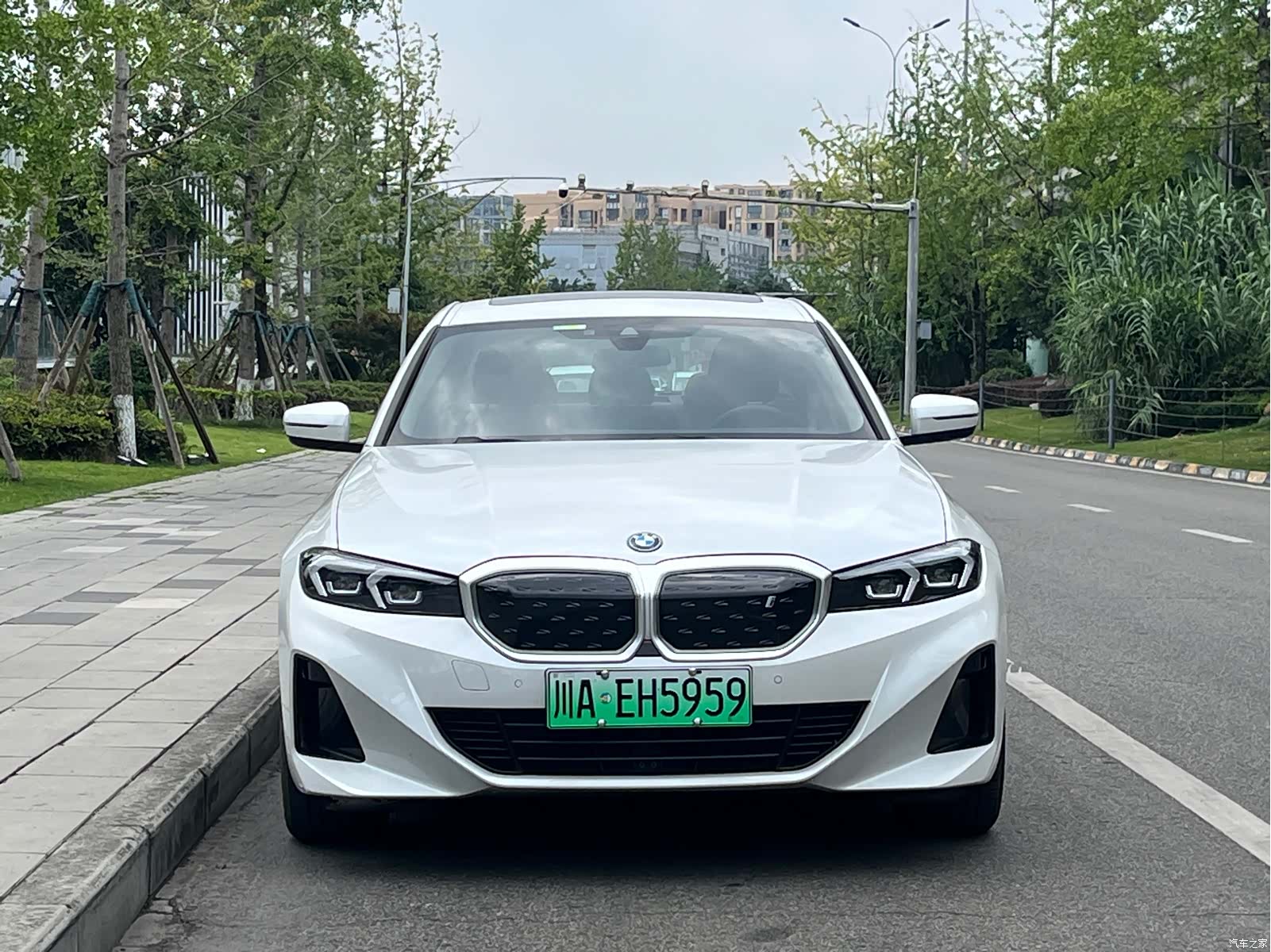 BMW i3, 2022 3