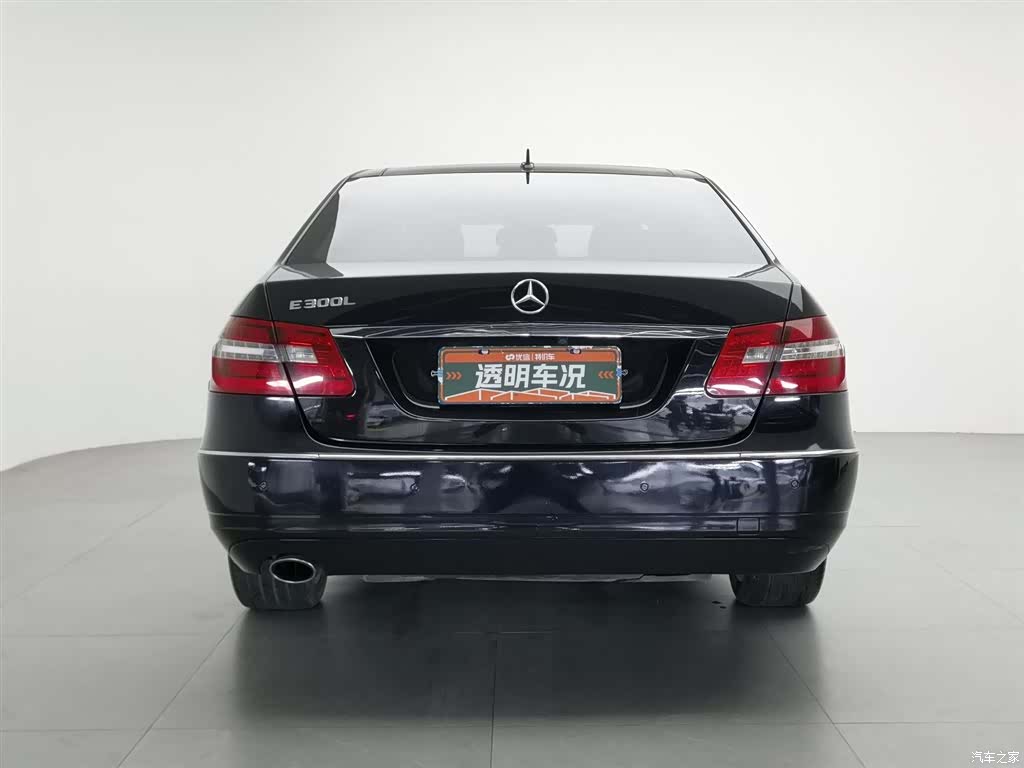 Mercedes-Benz E-Class, 2013 4