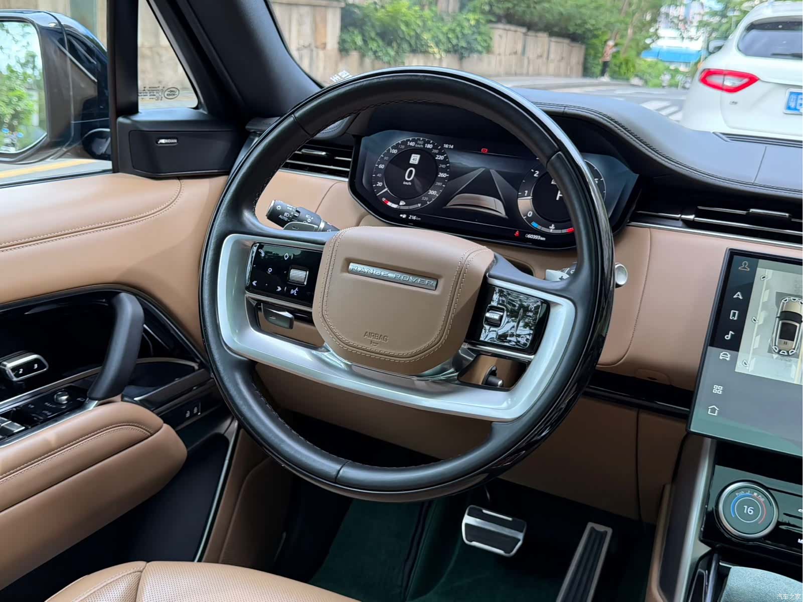 Land Rover Range Rover, 2023 13