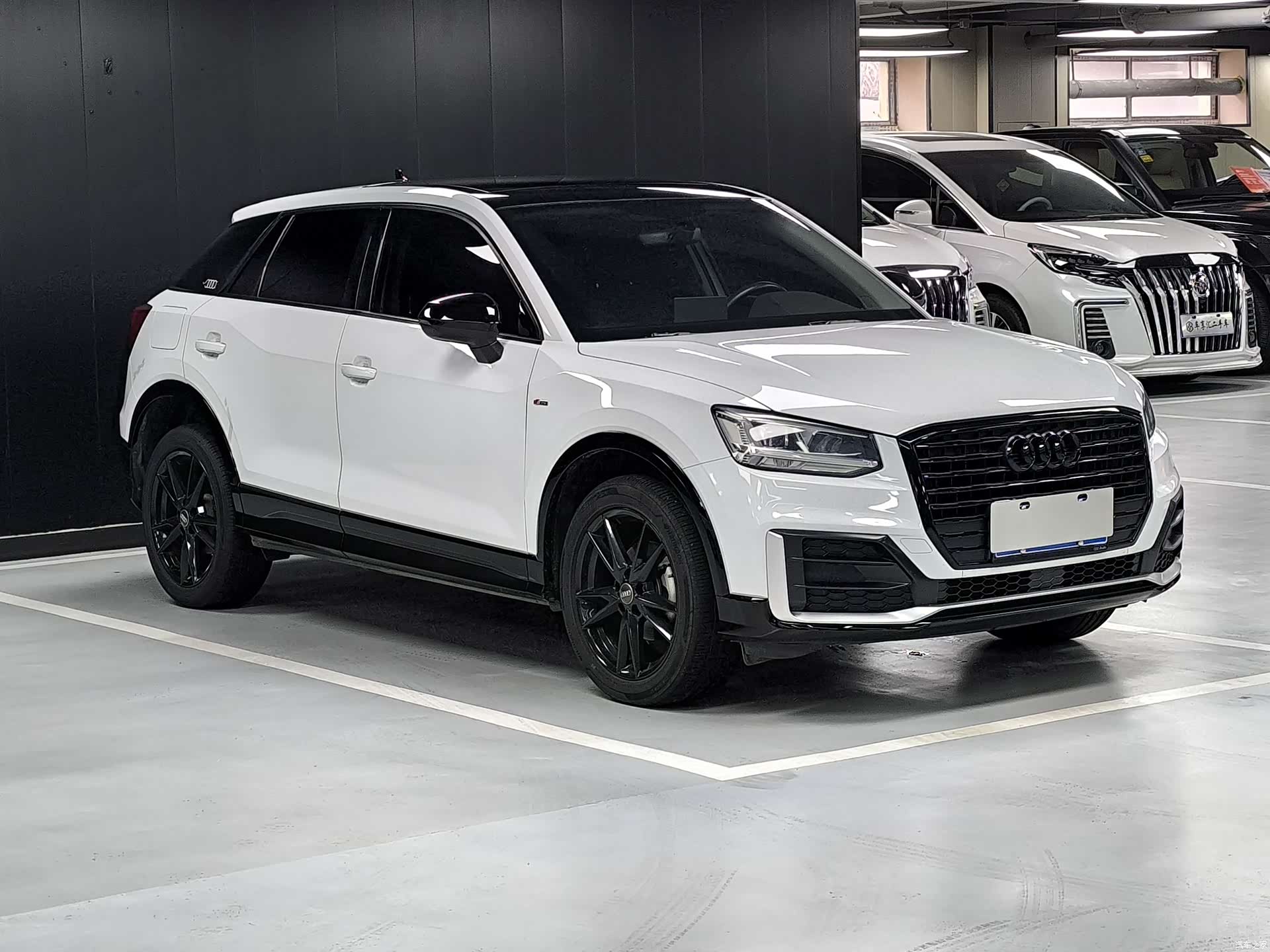 Audi Q2L, 2019 3