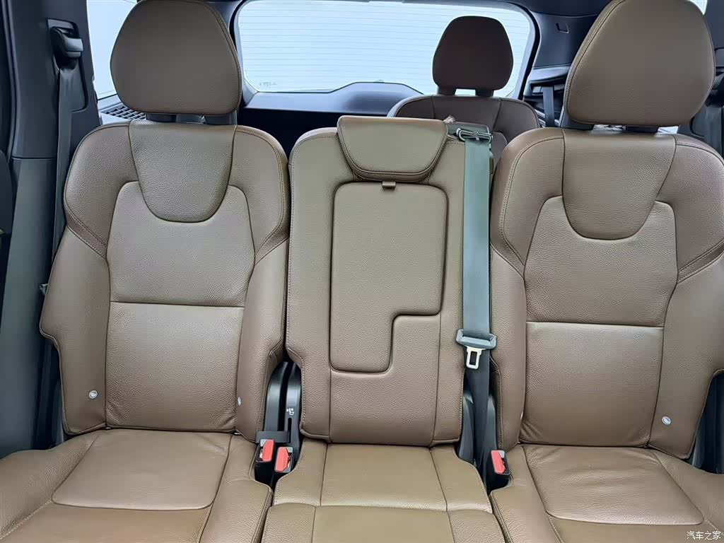Volvo XC90, 2022 9
