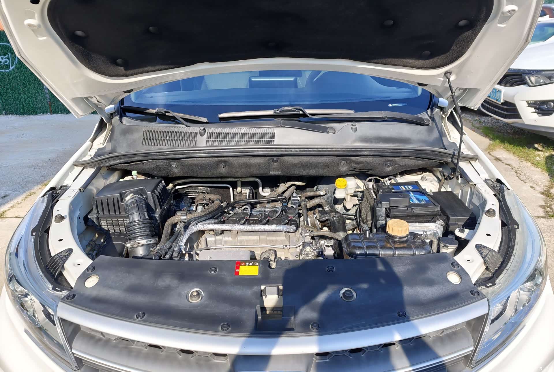 Wuling 730, 2020 26