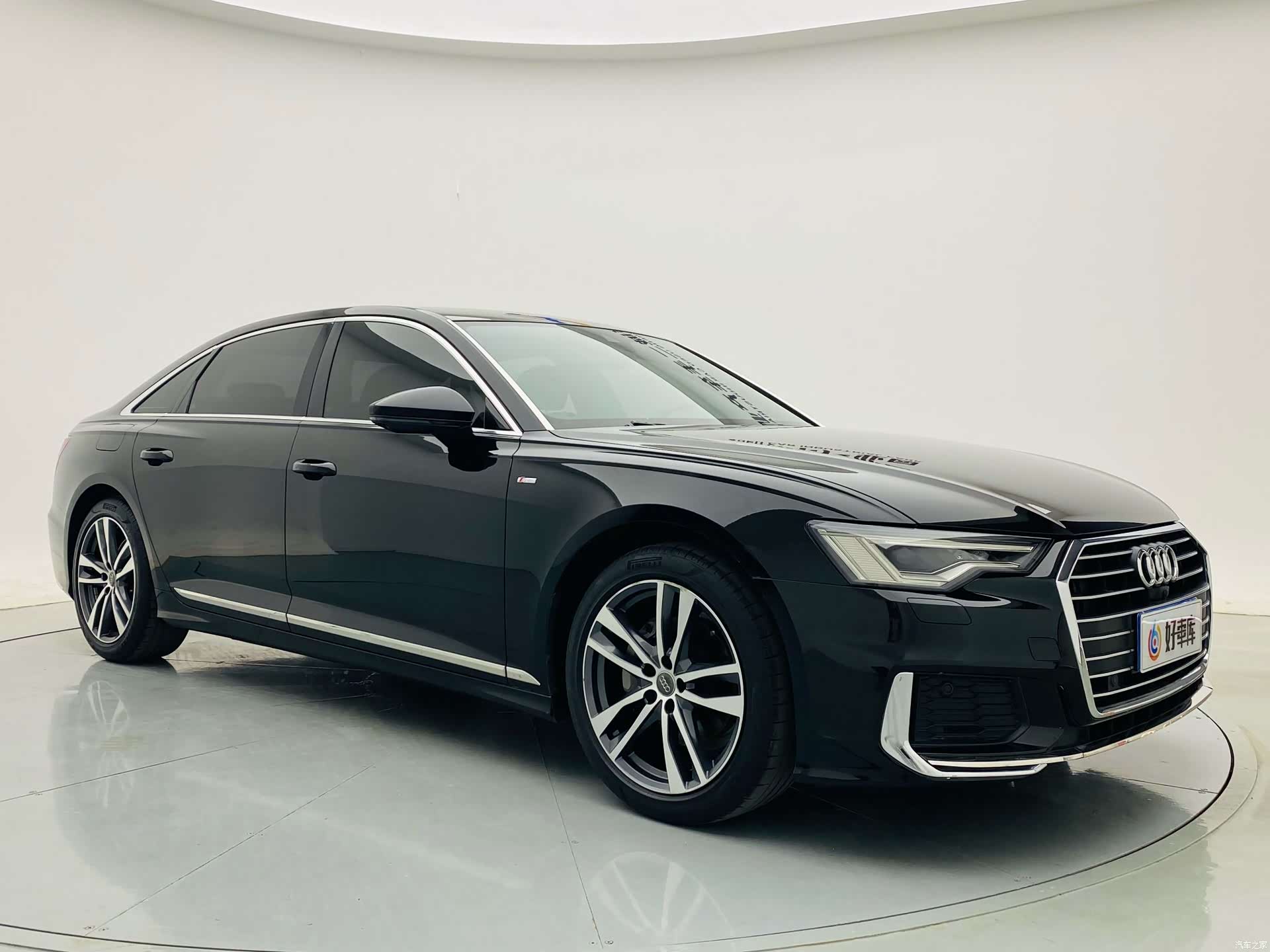 Audi A6L, 2019 3