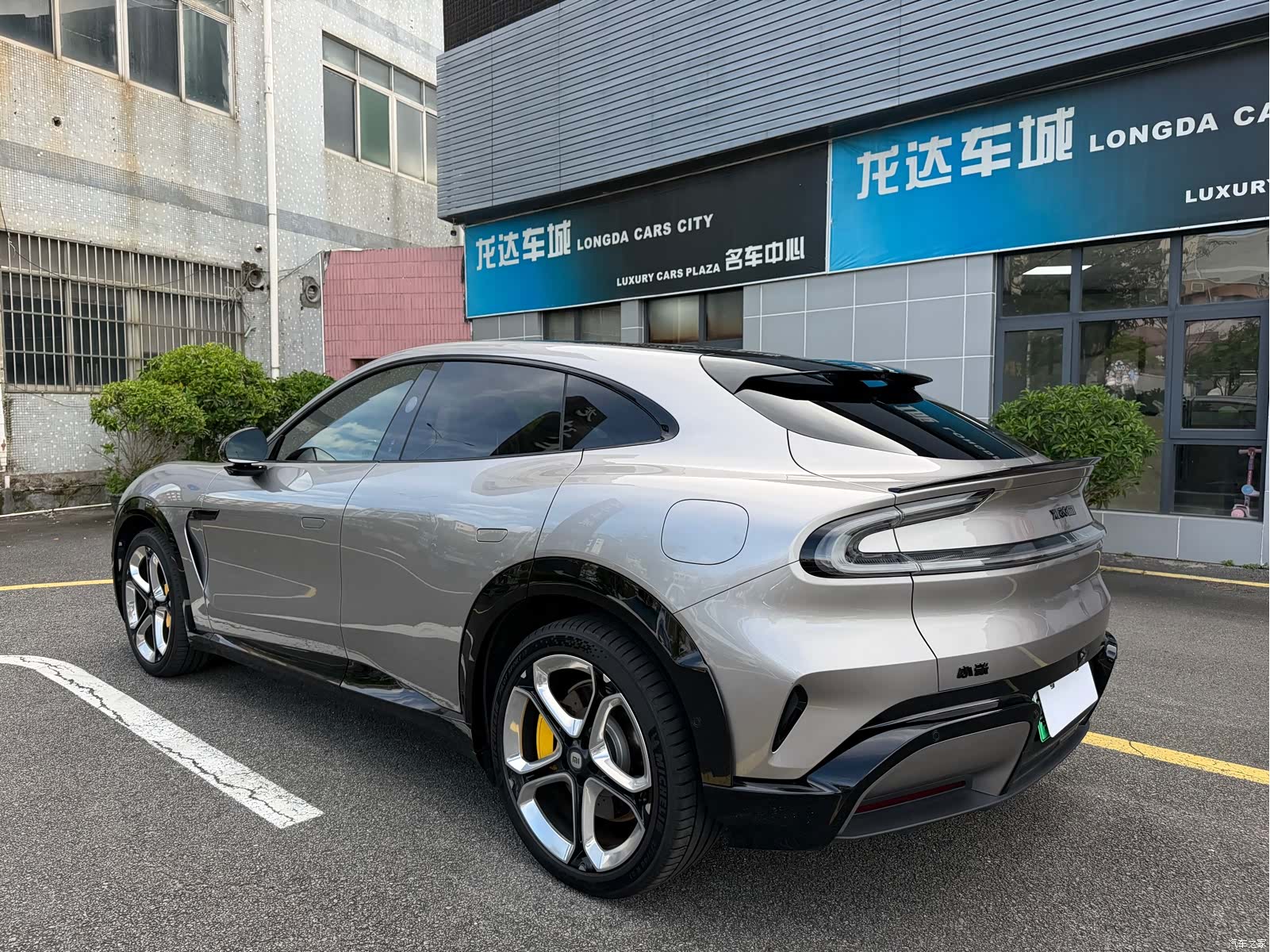 Xiaomi YU7, 2026 9