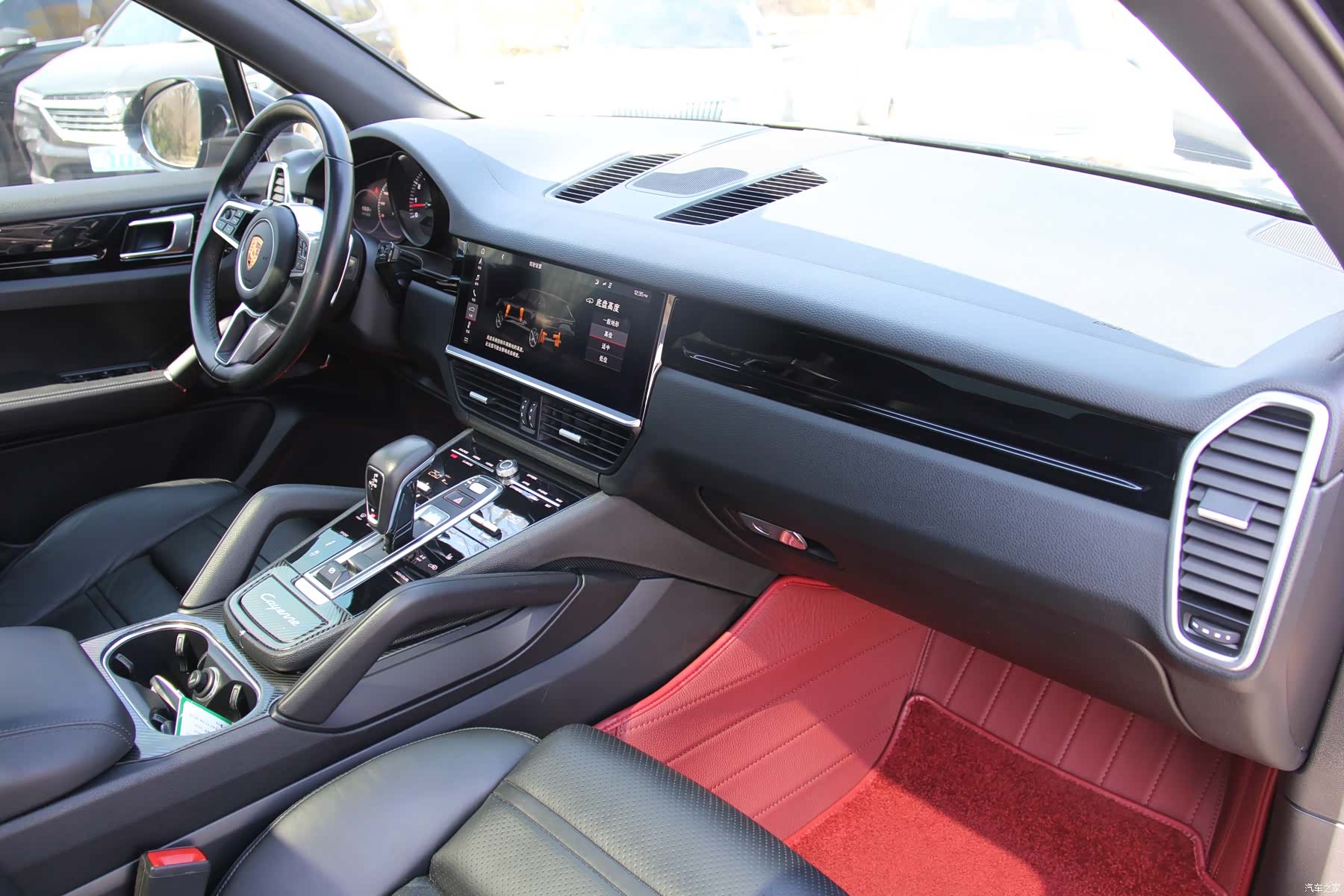 Porsche Cayenne, 2018 15