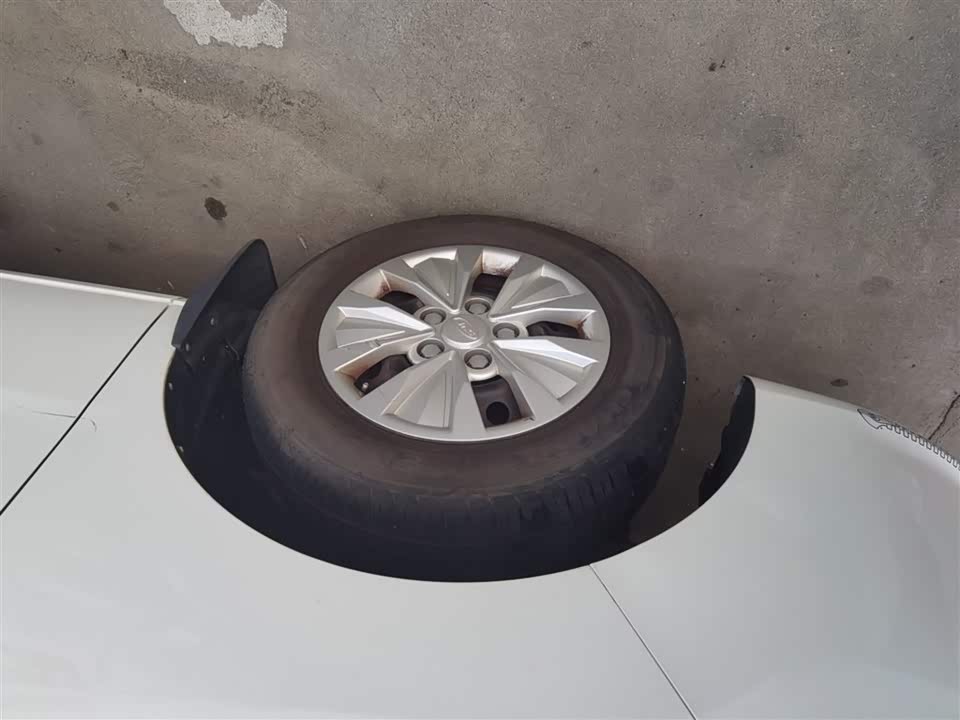 JAC Refine Ruifeng M3