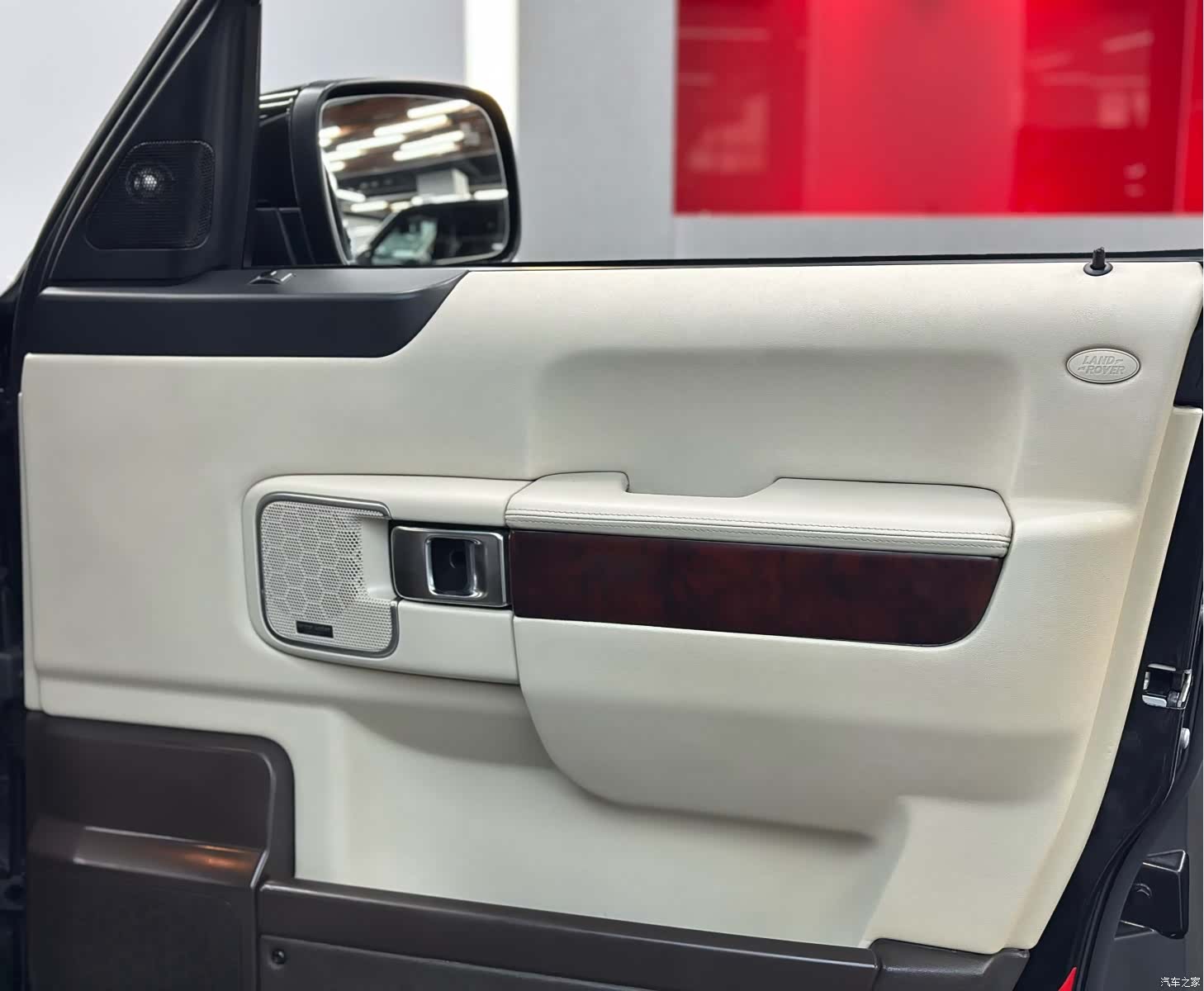 Land Rover Range Rover, 2011 7
