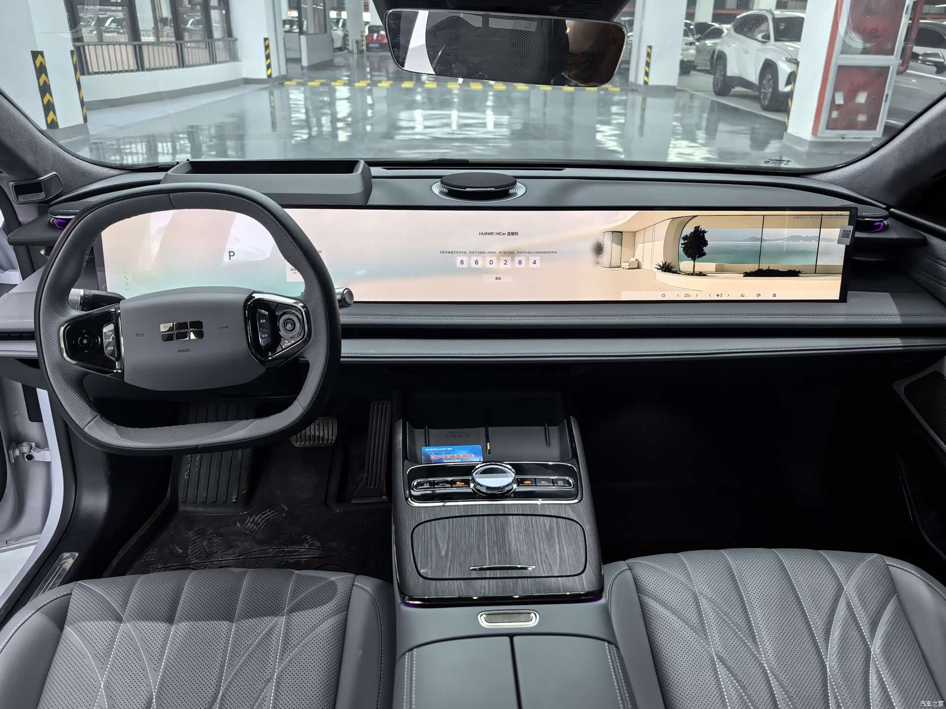 Geely E8, 2025 все фото