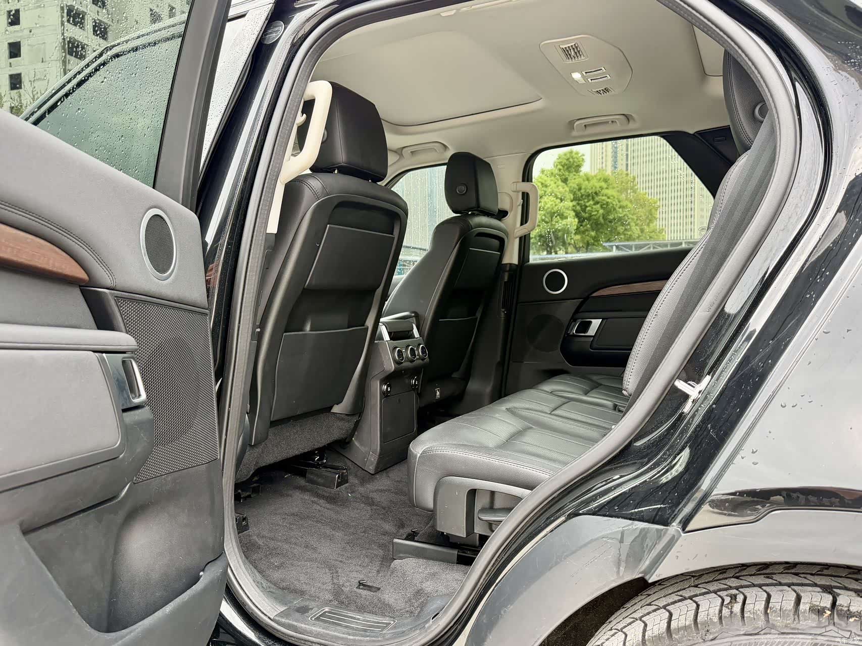 Land Rover Discovery, 2020 13
