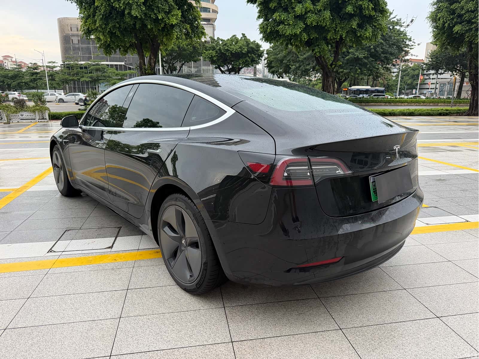 Tesla Model 3, 2019 4