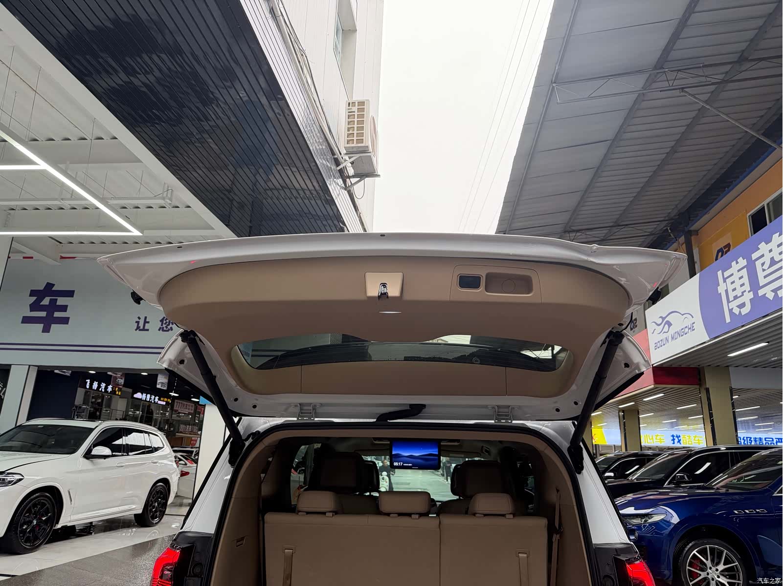 Buick GL8, 2025 20