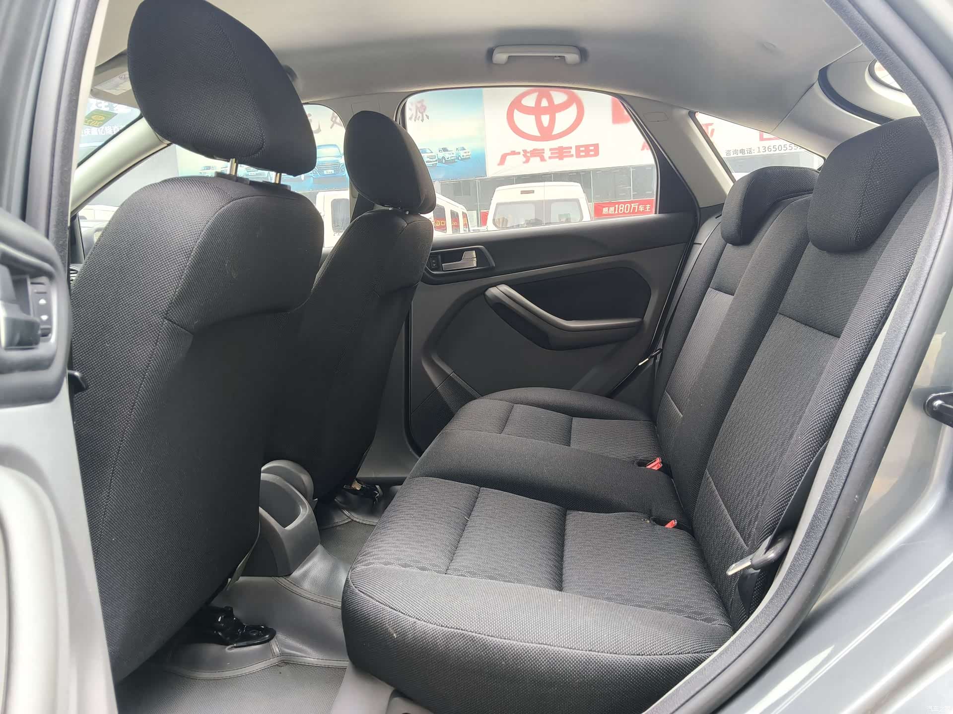 Ford Focus, 2012 все фото