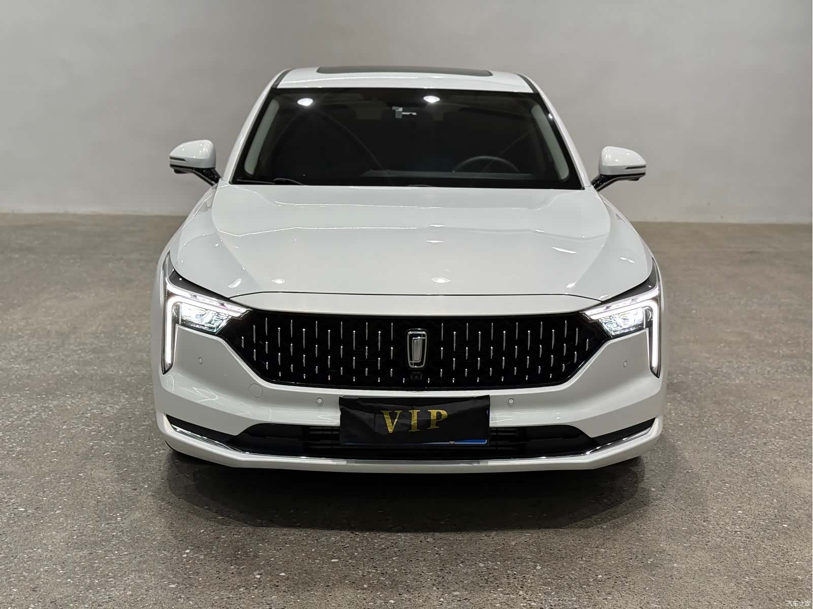 Bestune B70, 2023 2