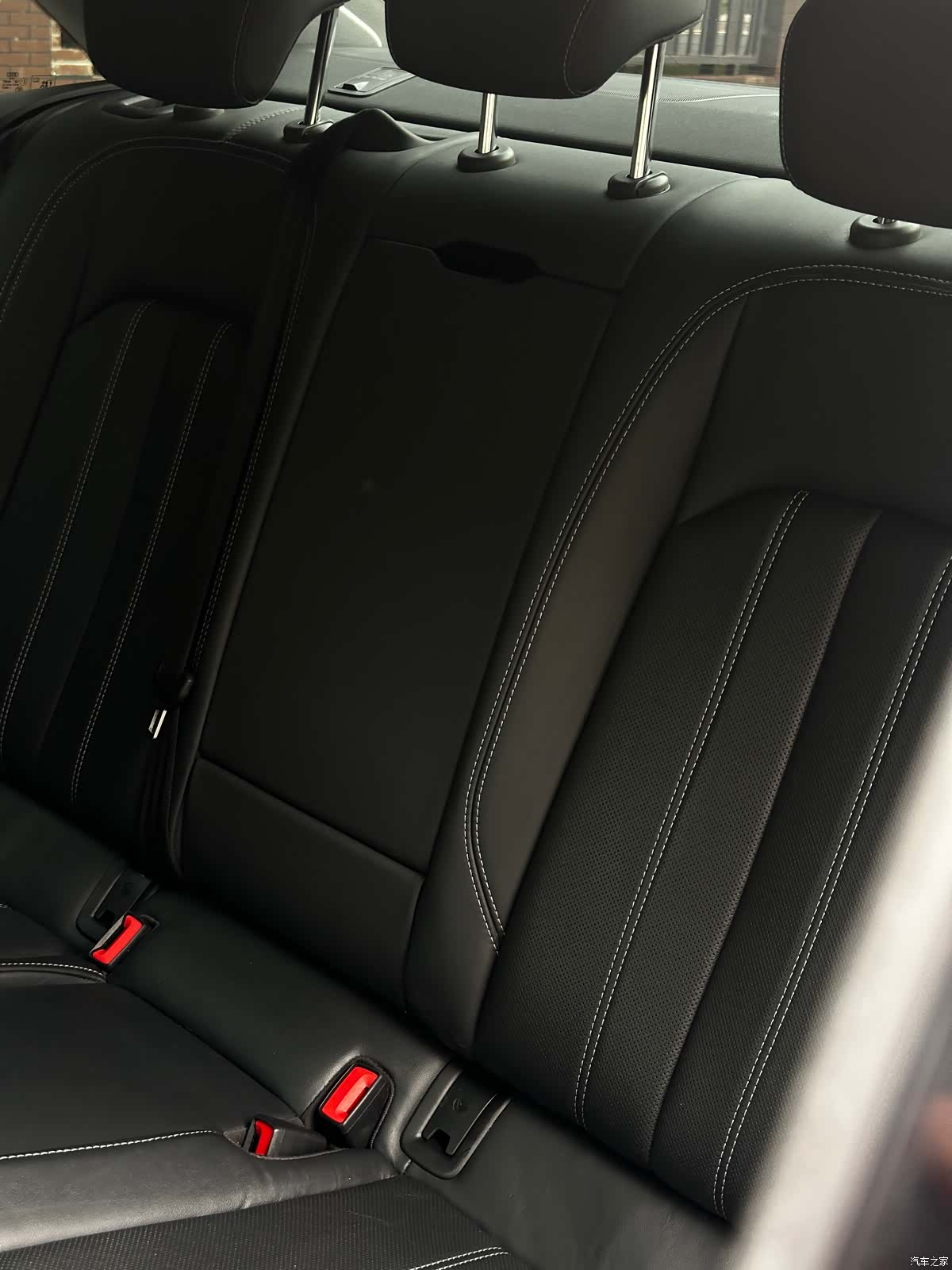 Audi A4L, 2022 19