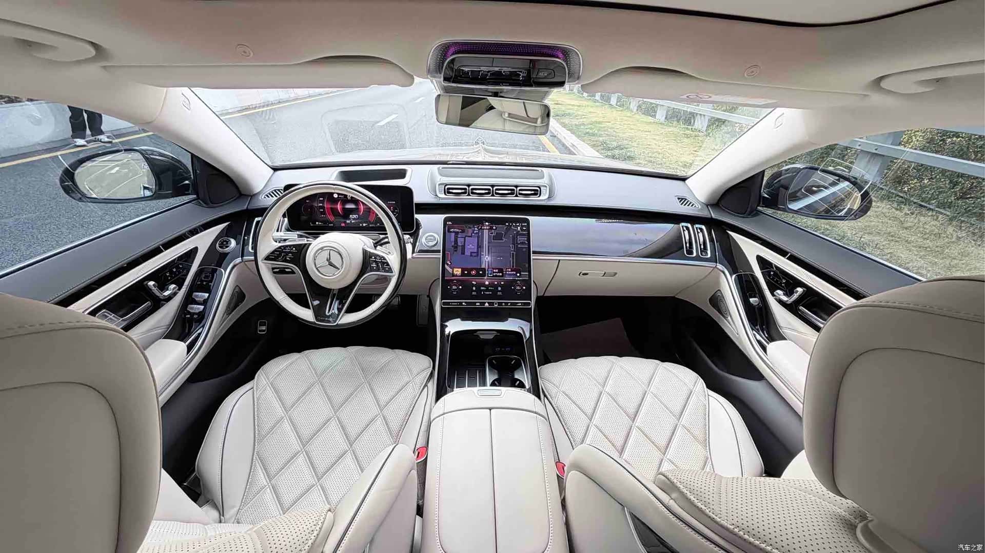 Maybach S-Class, 2023 11
