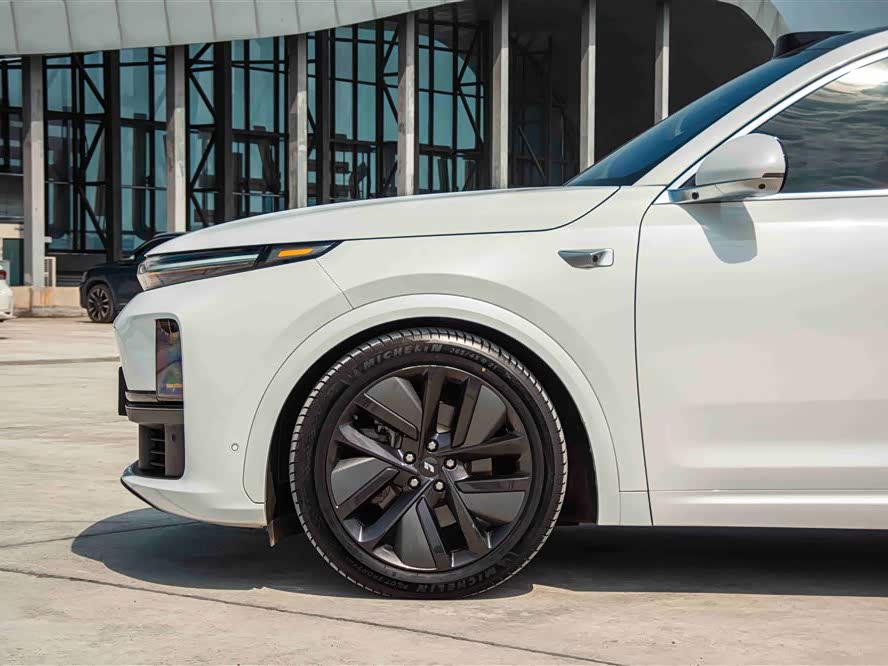 Li Auto Ideal L7