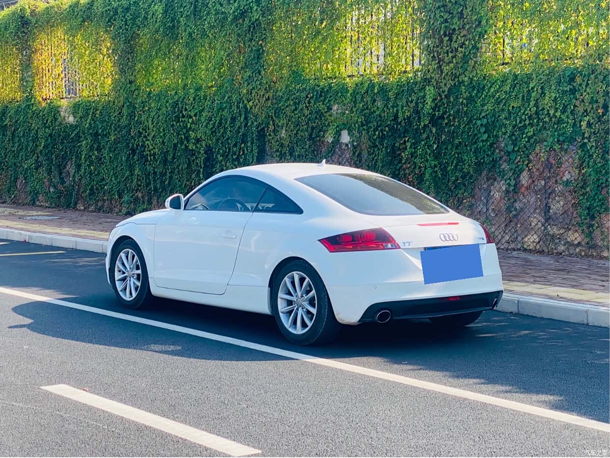 Audi TT, 2011 все фото