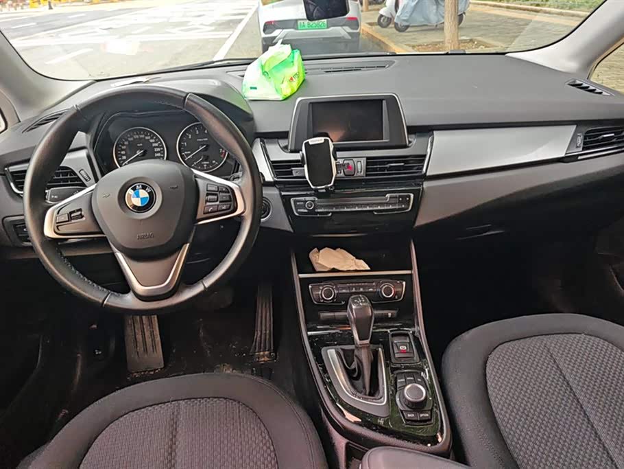 BMW 2 series station wagon