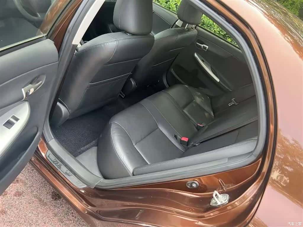 Toyota Corolla, 2013 4