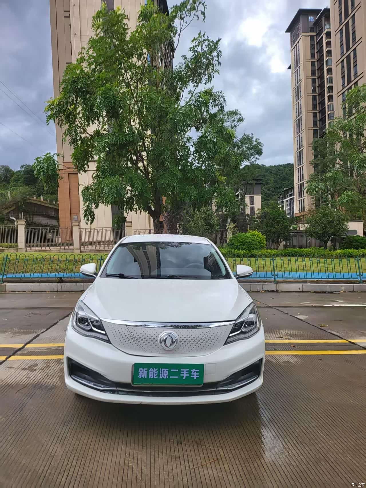 DongFeng E70, 2021 2