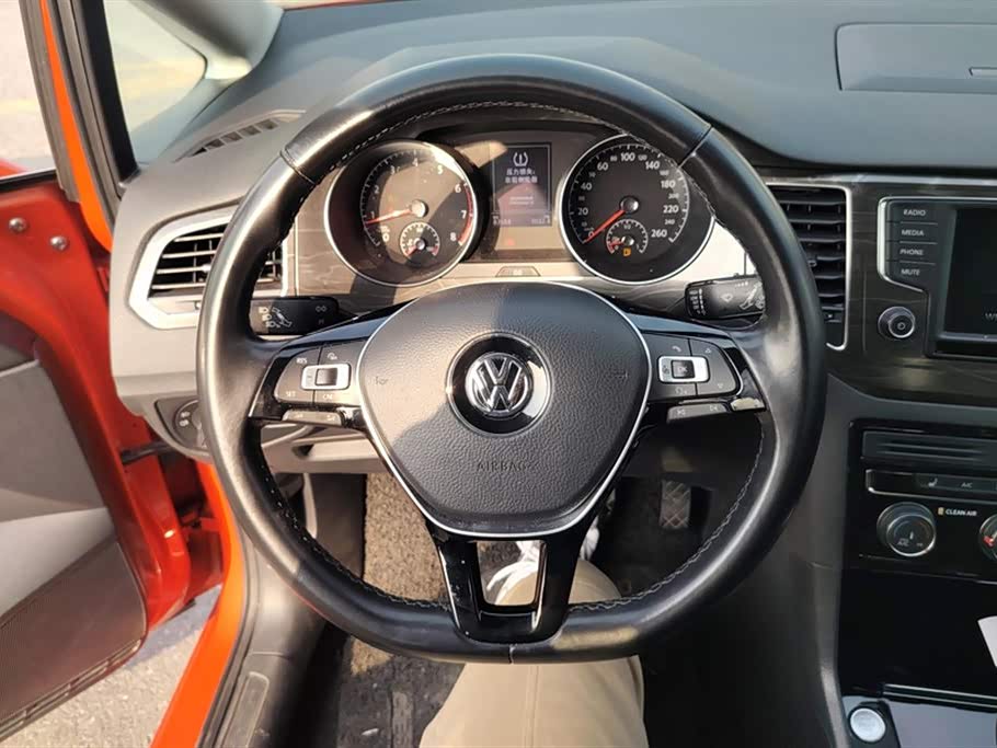 Volkswagen Golf*Jiayu