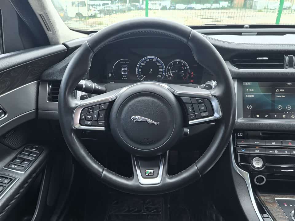 Jaguar XFL Jaguar XFL