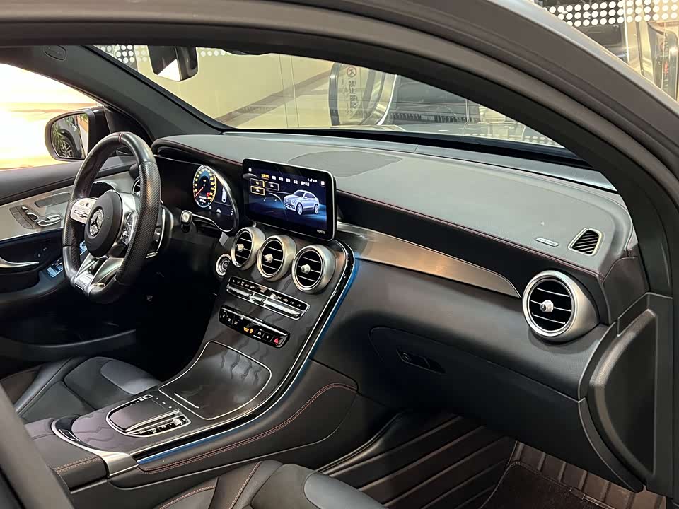 Mercedes-Benz GLC Coupe AMG