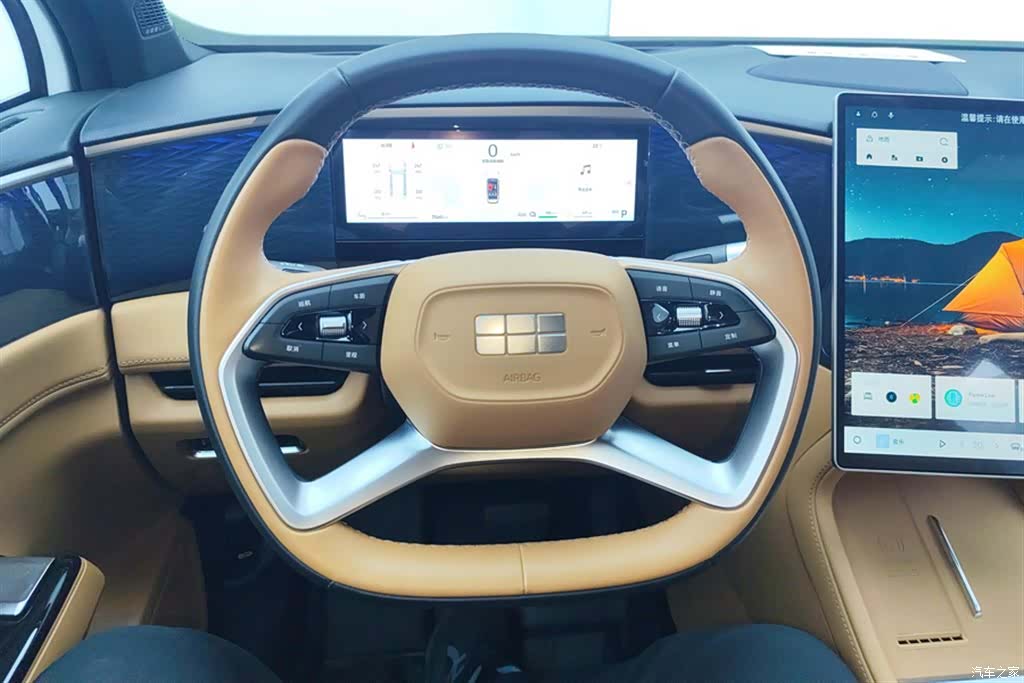 Geely Galaxy L7, 2025 15