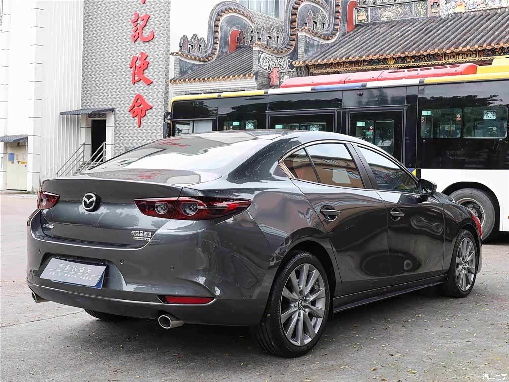 Mazda Mazda3, 2023 7