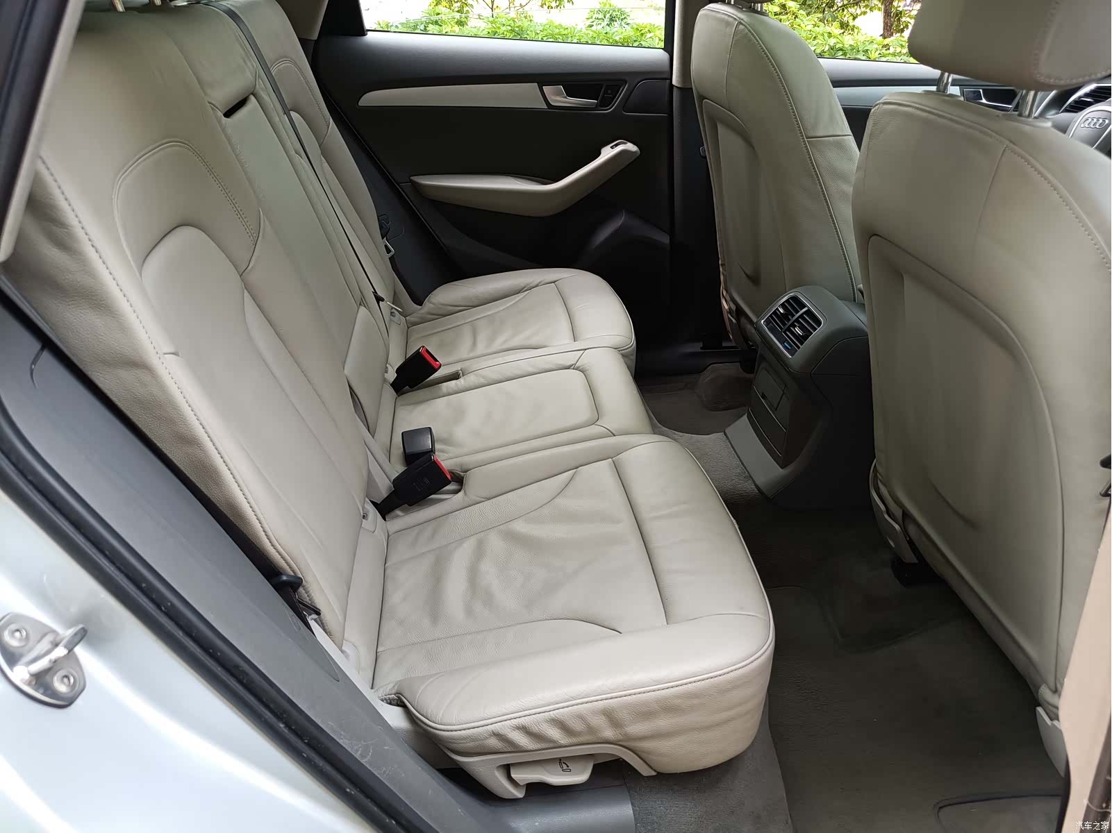 Audi Q5, 2010 11
