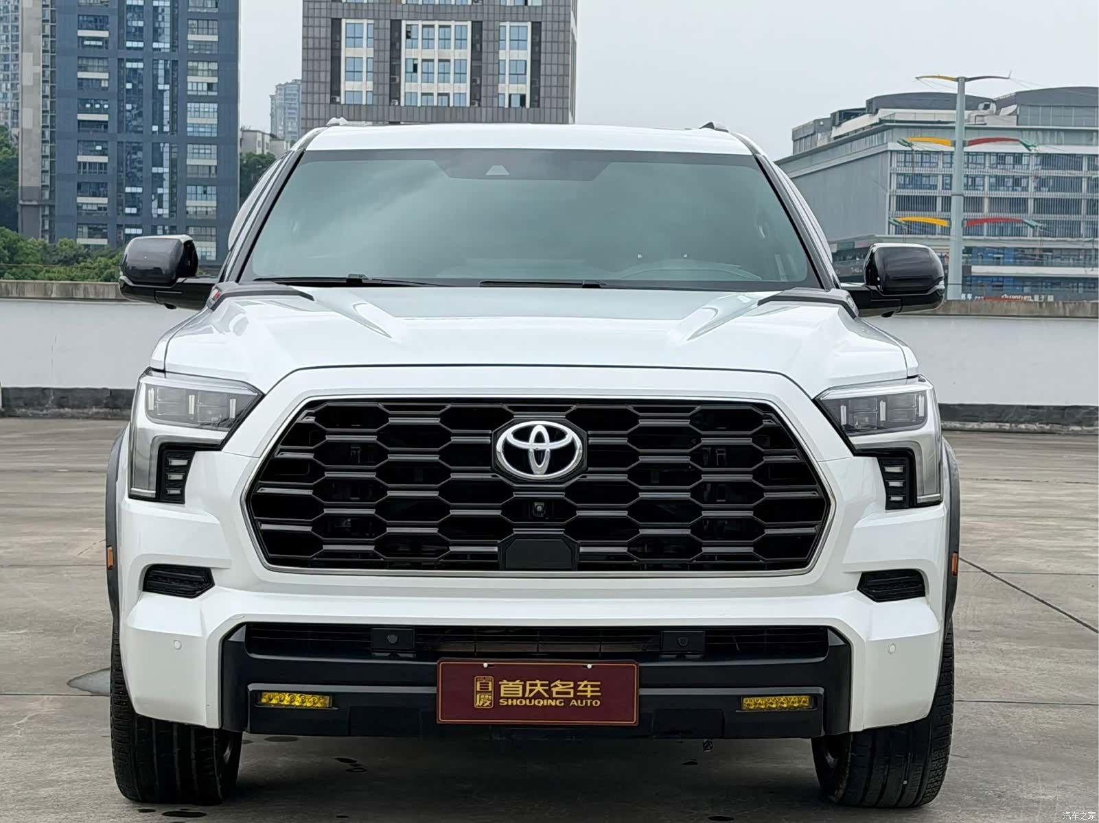 Toyota Sequoia